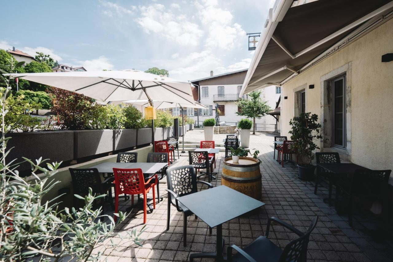 Hotel-Restaurant La Croix d’Or Ballaigues Extérieur photo